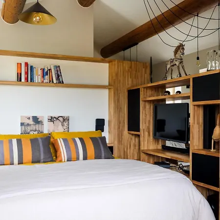 Ermitage Apartment Crestet