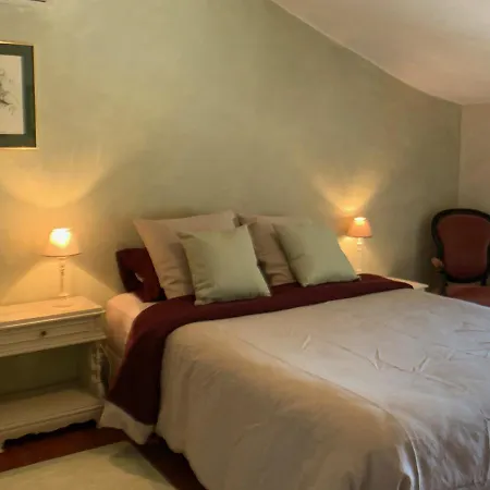 Ermitage Apartment